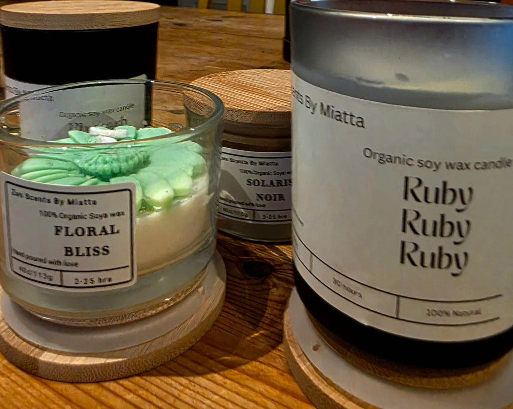 Floral bliss Scented candle